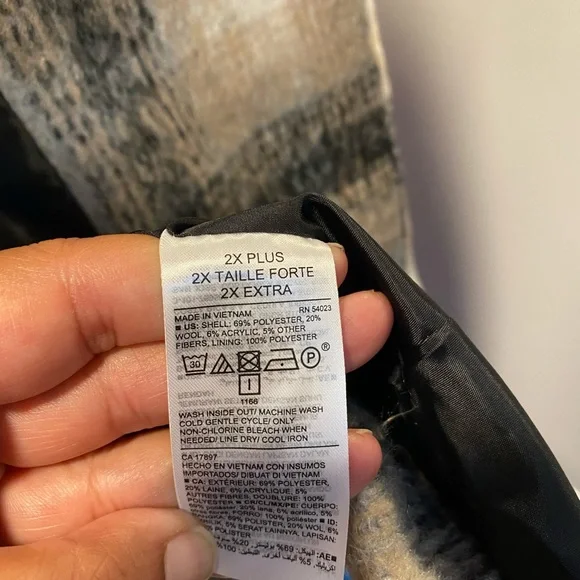 Plaid Soft-Brushed coat for Women - Picture 8 of 9